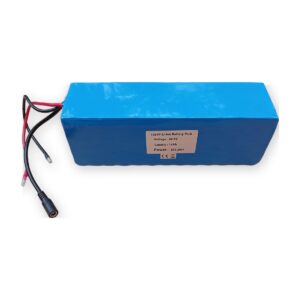 BR-13S4P Li-ion bateriový pack 48V 14 Ah 672 Wh — Z dalšího úhlu (AKUPAK, reálná fotka vzorku)