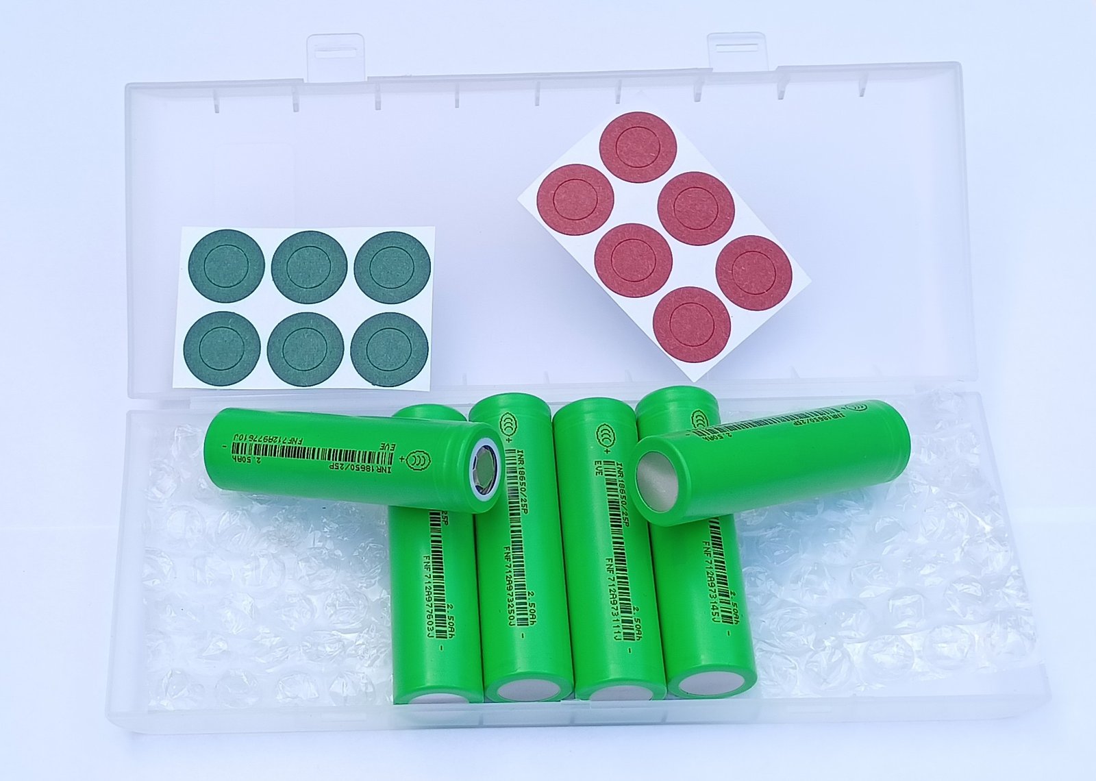 Blistr 6 ks EVE INR18650/25P – pohled 4